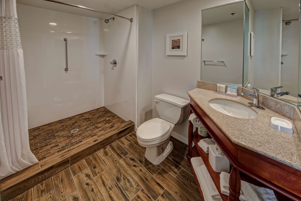 Hampton Inn By Hilton Concord/Kannapolis 14/35