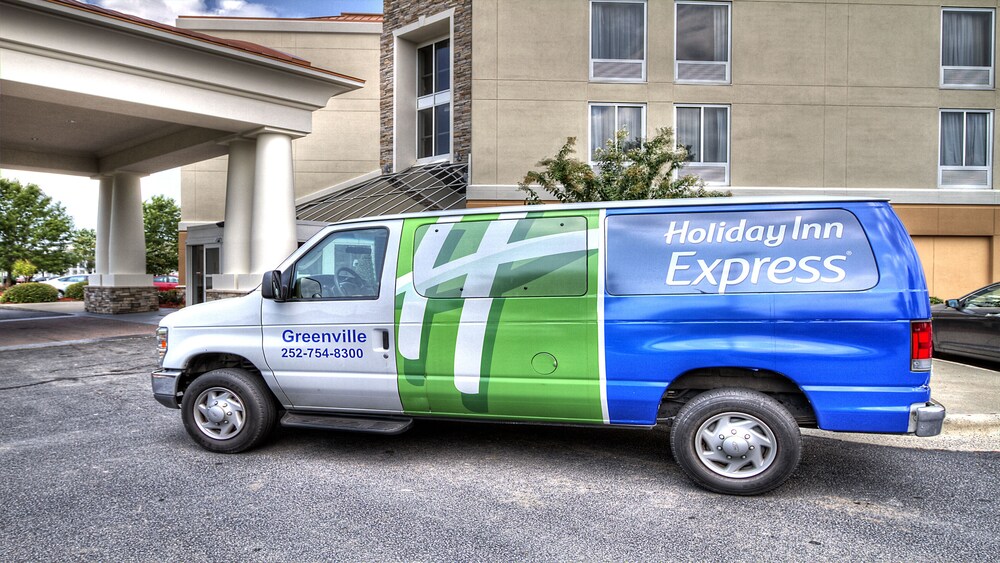 Holiday Inn Express Greenville 28/64