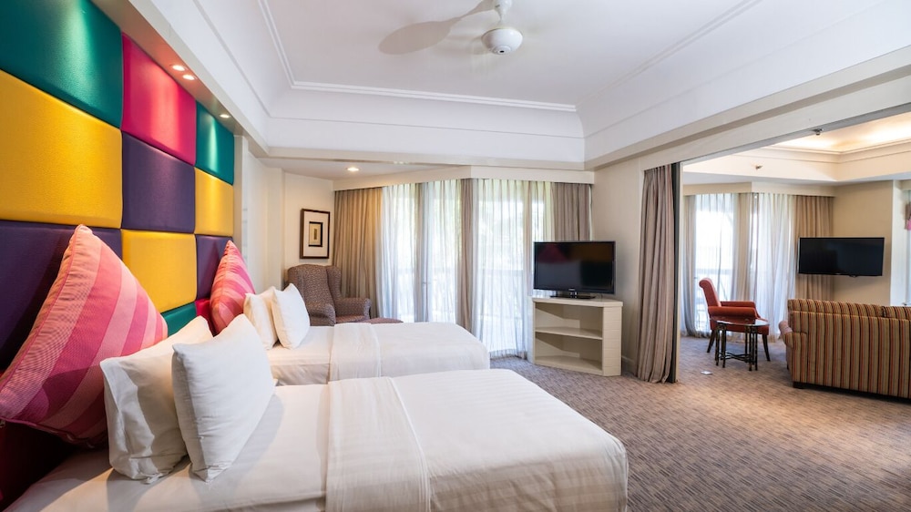 Magellan Executive Suite Twin
