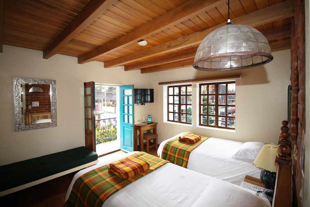 Vieja Cuba Hotel 34/60