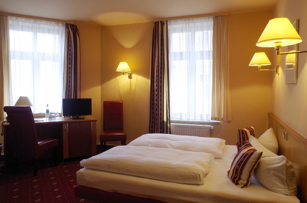 Hotel Merseburger Hof 12/40