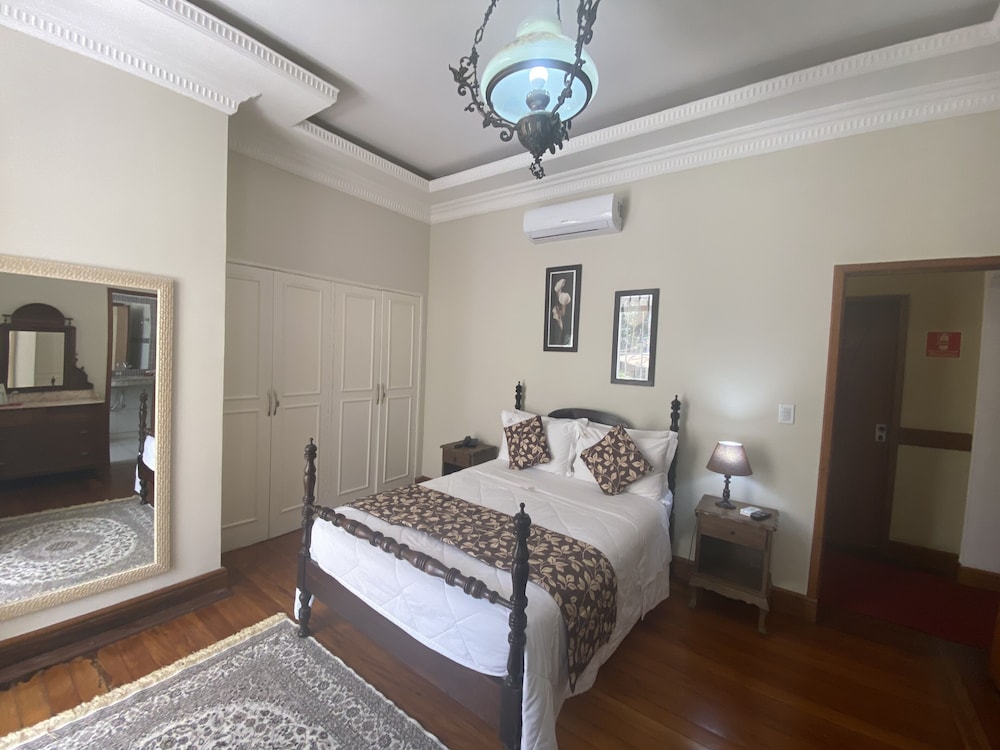 ROYAL, DOUBLE BED