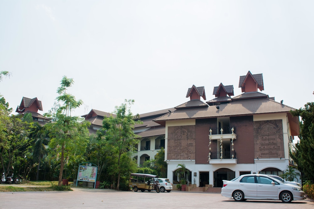 PHOOM THAI GARDEN HOTEL 1/22