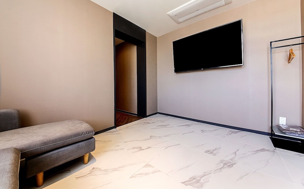Hotel Yaja Chungmu Jagalchi 14/44