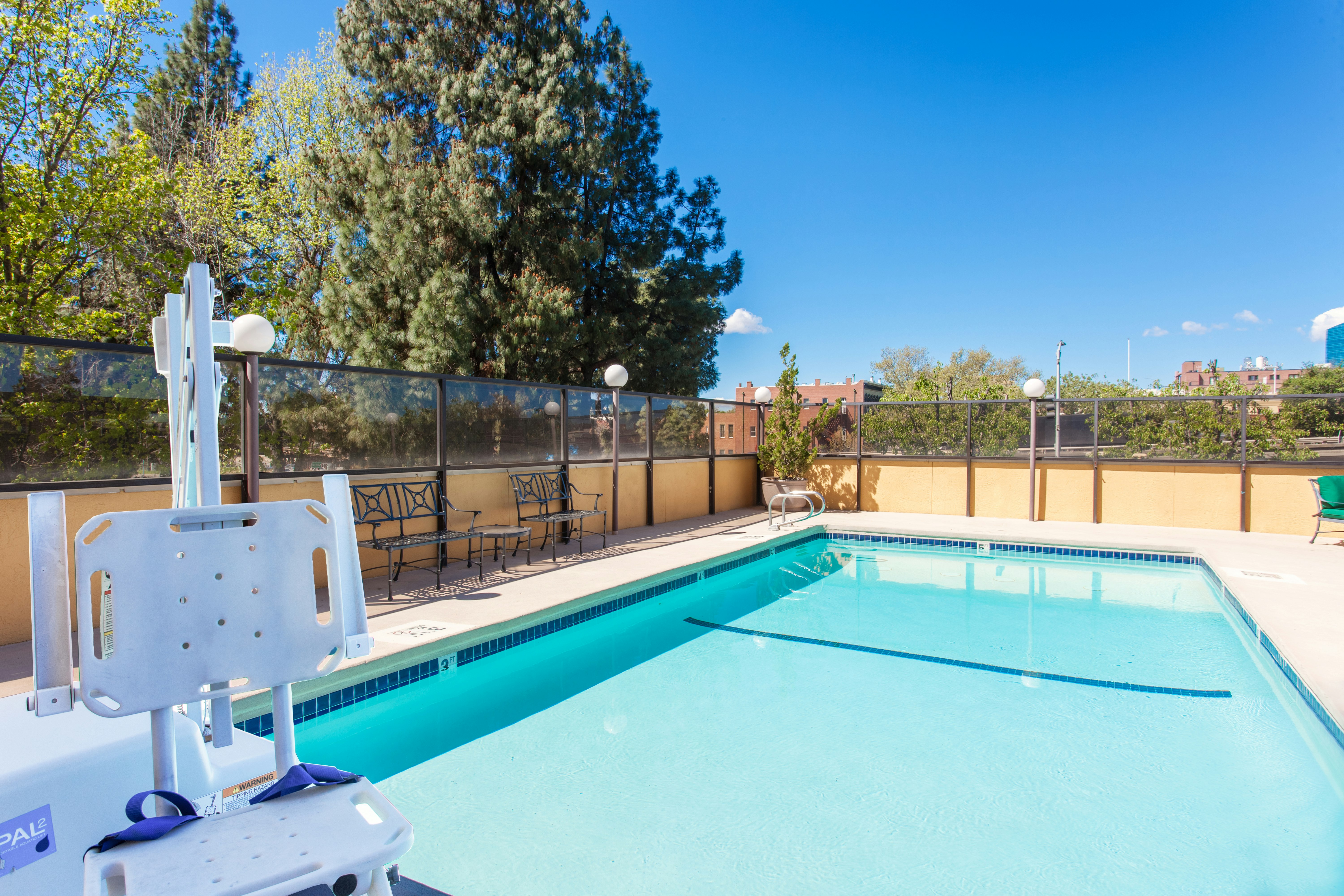 Holiday Inn Sacramento Downtown Arena 31/76