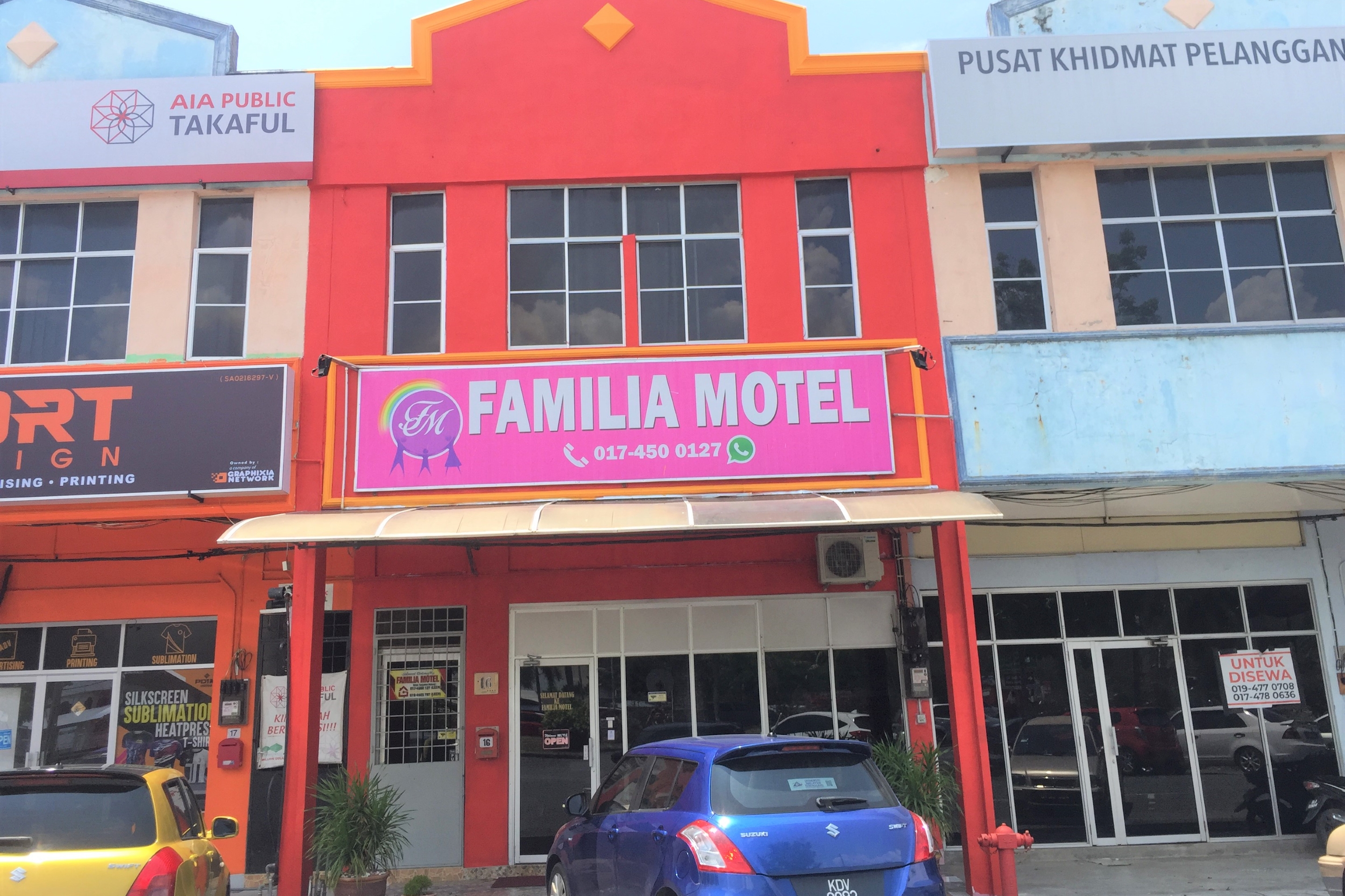 OYO 89982 Familia Motel 1/26