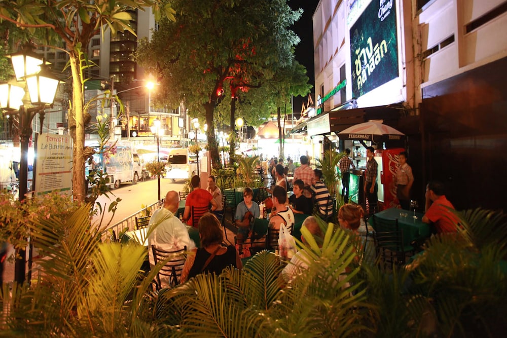 Movenpick Suriwongse Hotel Chiang Mai 61/70