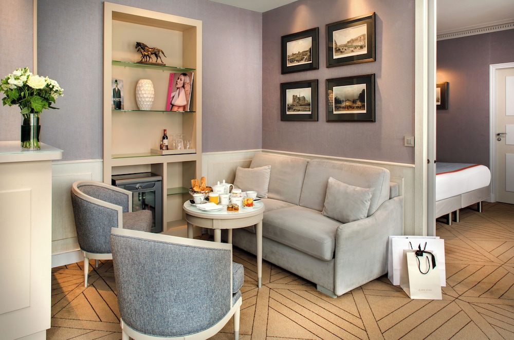 Hotel Rochester Champs-Elysees 49/68
