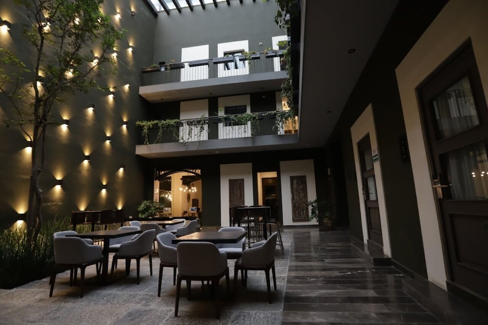 Hotel Isabel Unico 26/37