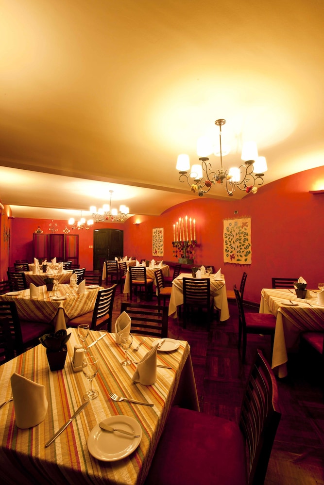 Los Portales Cusco 50/62