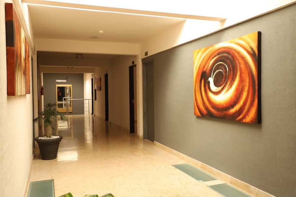 Home Suites Rotarismo 24/56