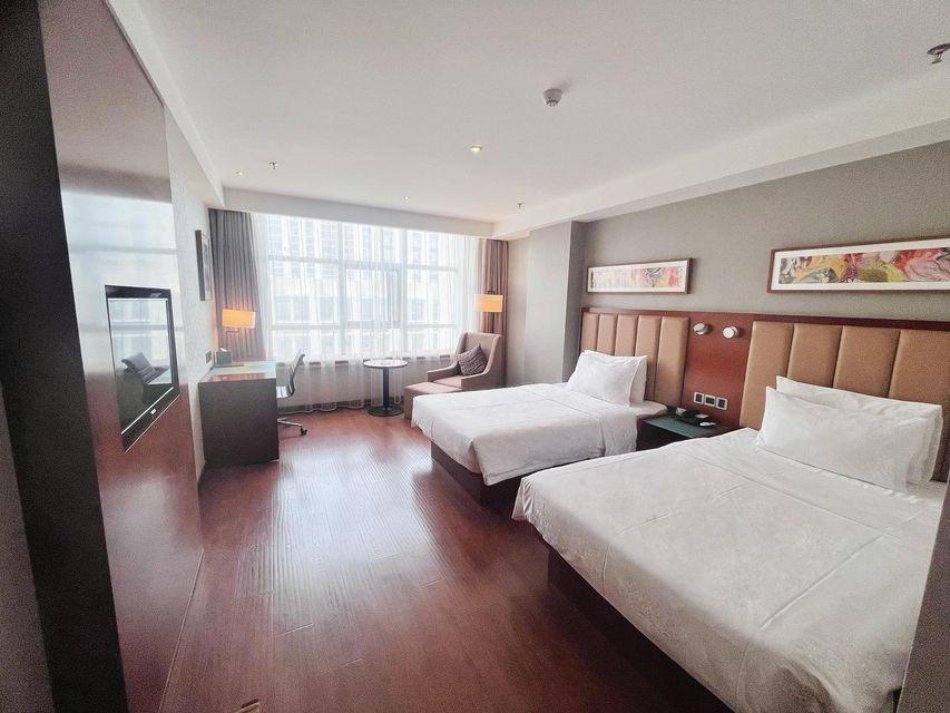 Tiwn Bed Room