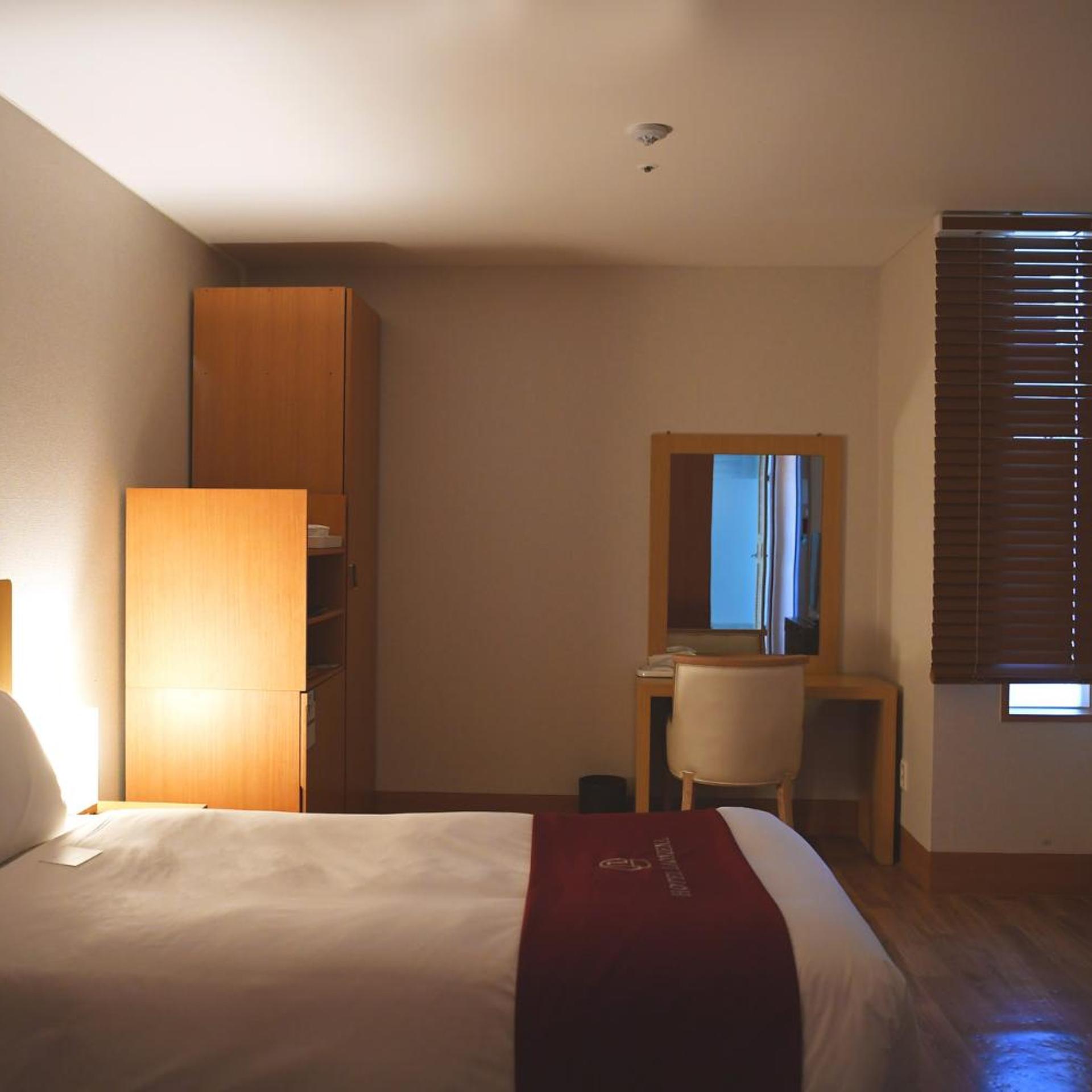 Hotel Laonzena 33/66