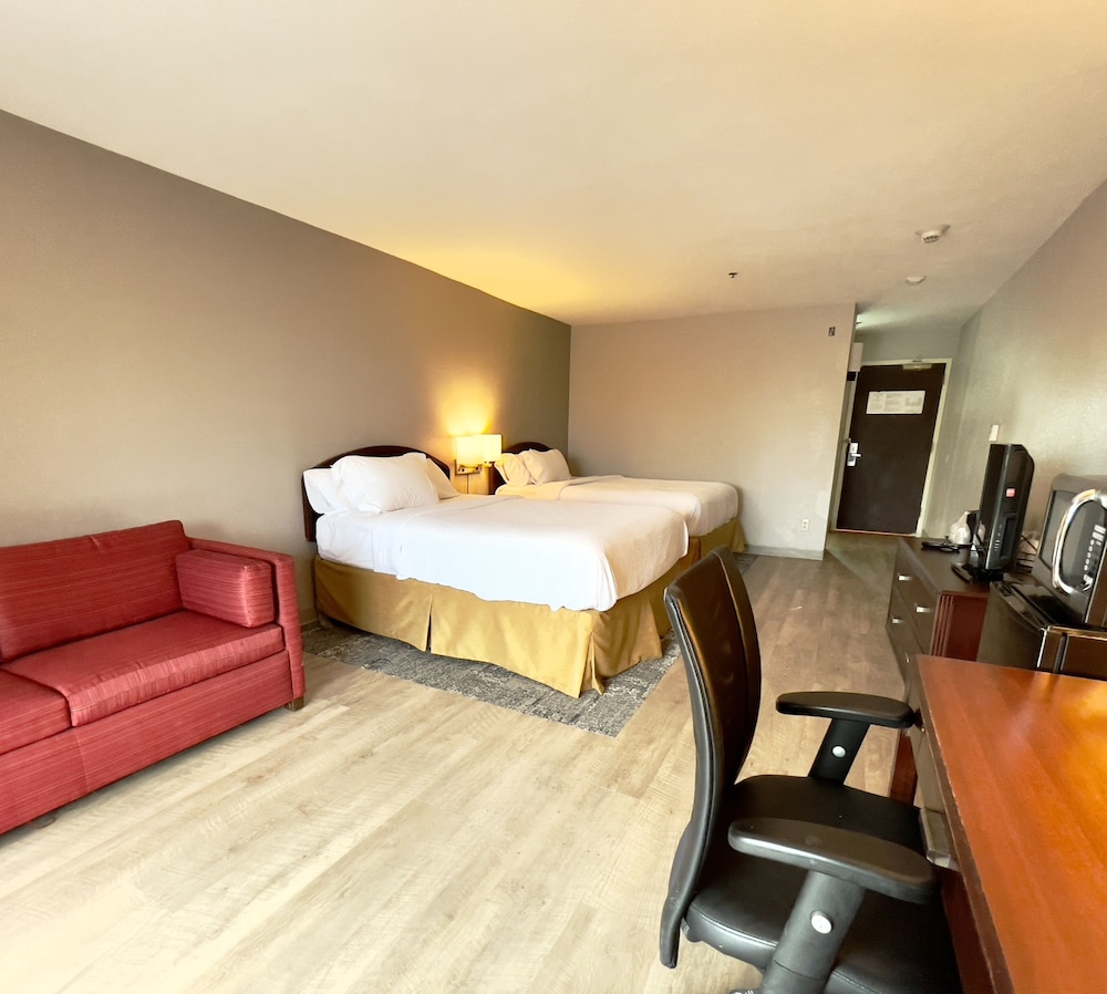 Best Western Plus Fort Worth North 10/34