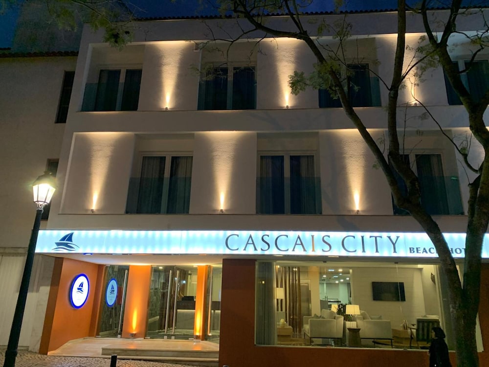 Cascais City & Beach Hotel 4/42