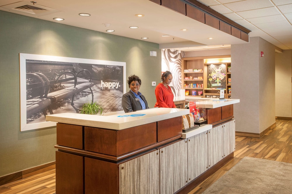 Hampton Inn & Suites Mobile Providence Park/Airport 12/56