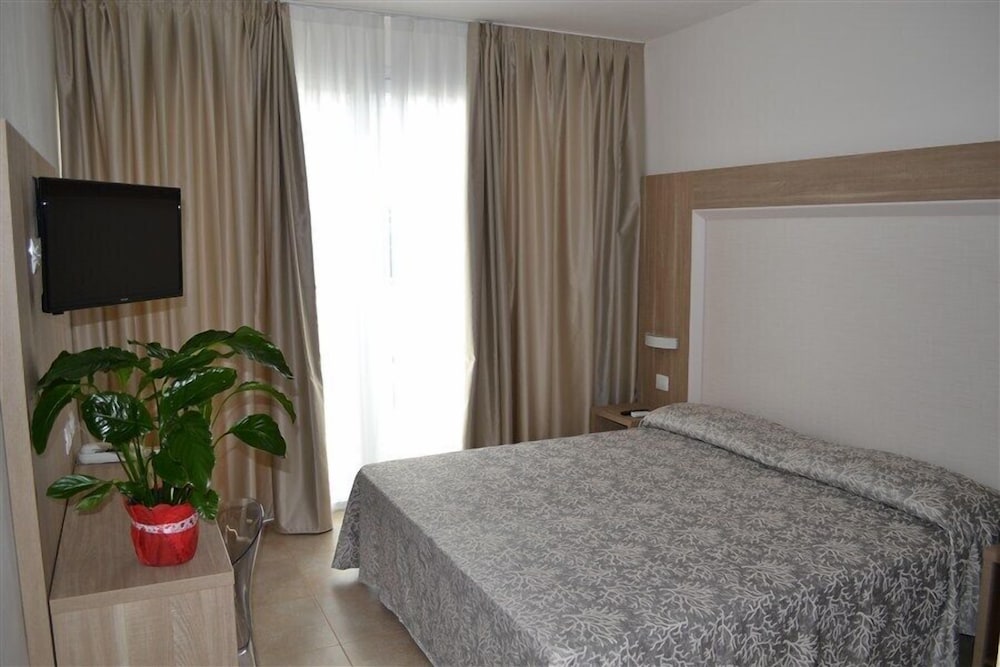 Villaggio Club La Brunese 20/67
