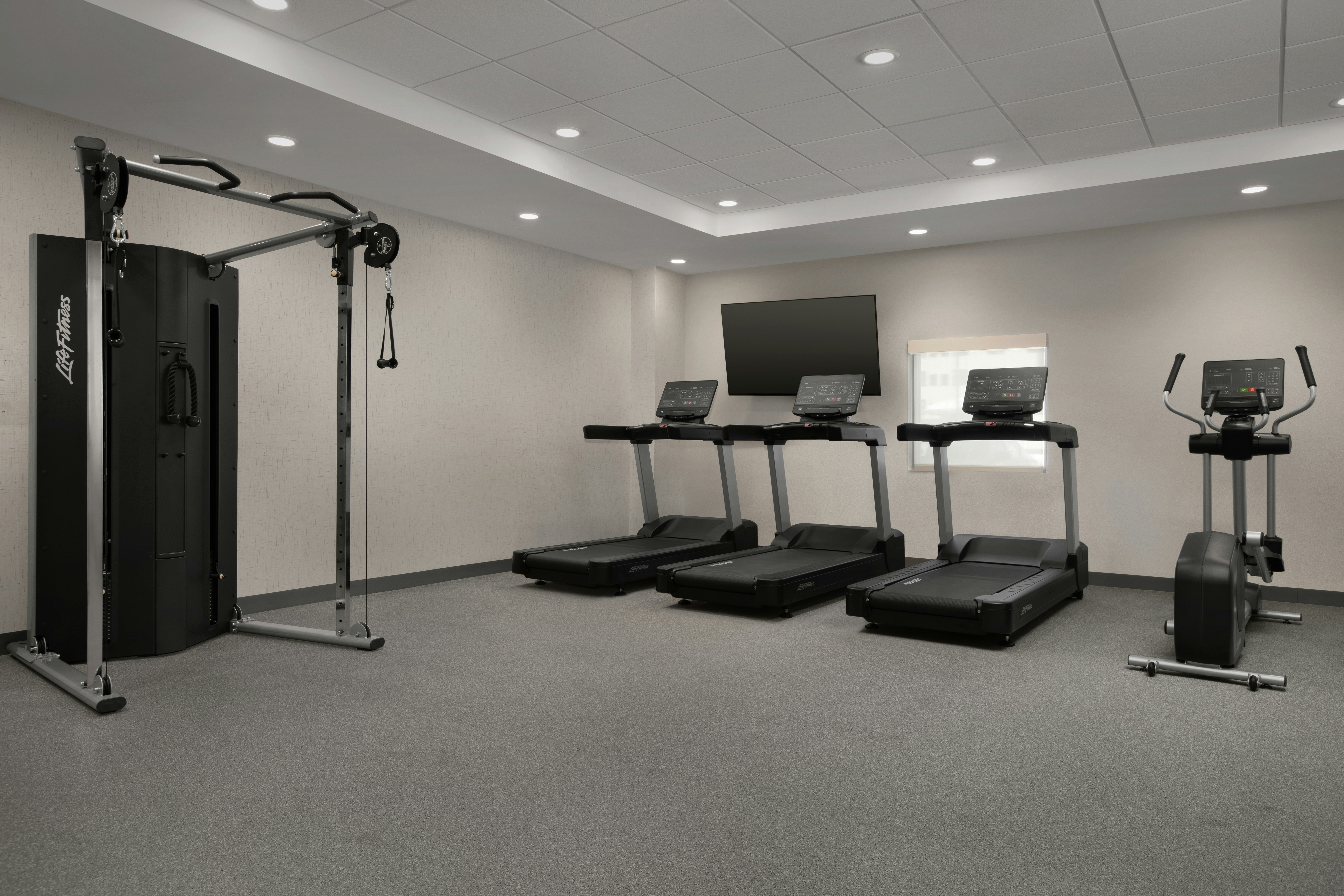 Home2 Suites by Hilton Anchorage/Midtown 34/62