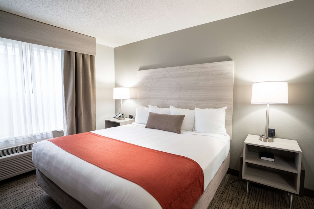 Best Western Plus Lake City 10/33