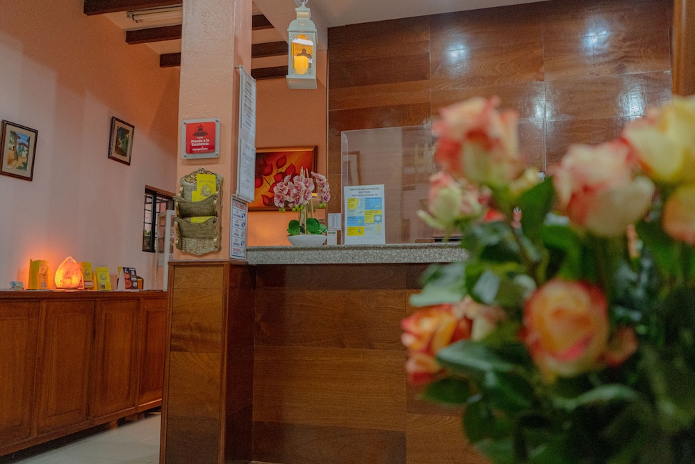 Rincon Familiar Hostel Boutique 12/69