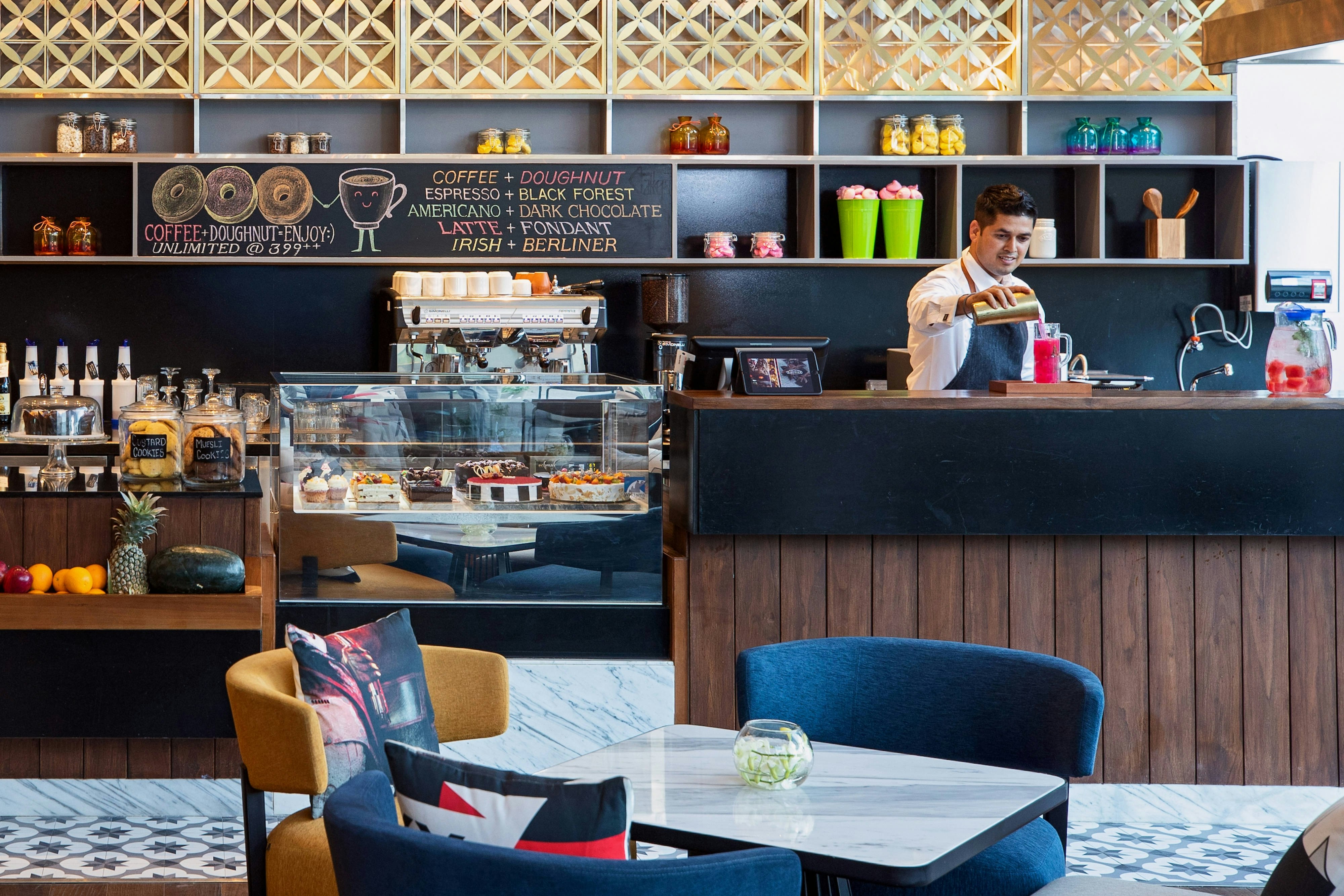 Renaissance Ahmedabad Hotel 37/53