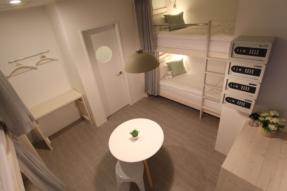 Hostel Haru 50/72