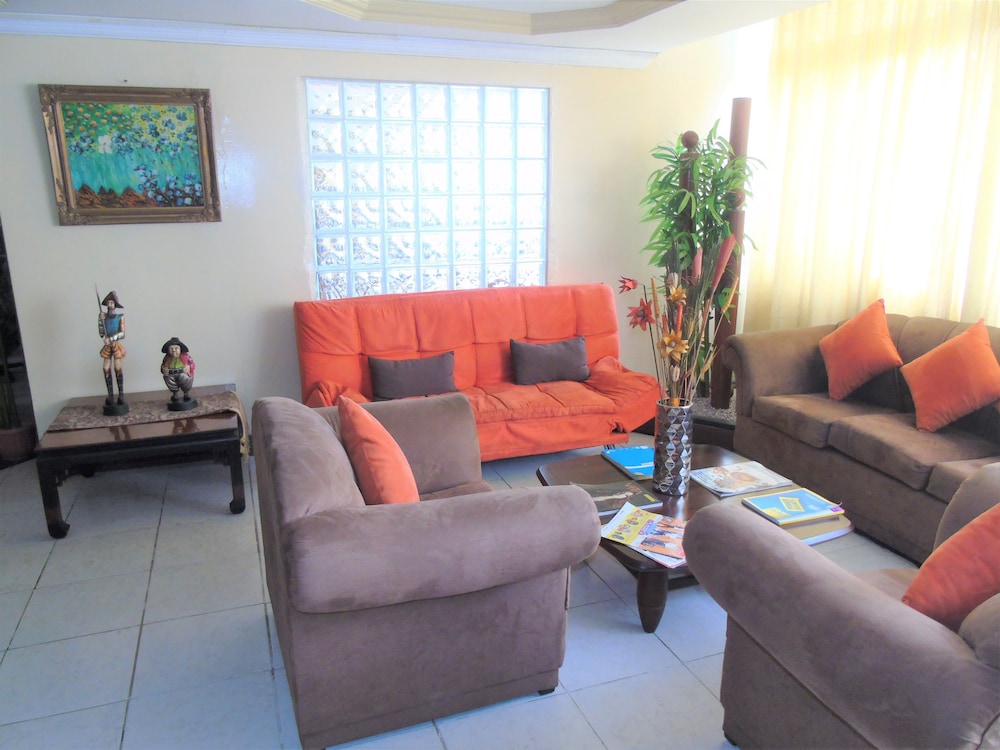 Hotel Malecon Inn 55/67