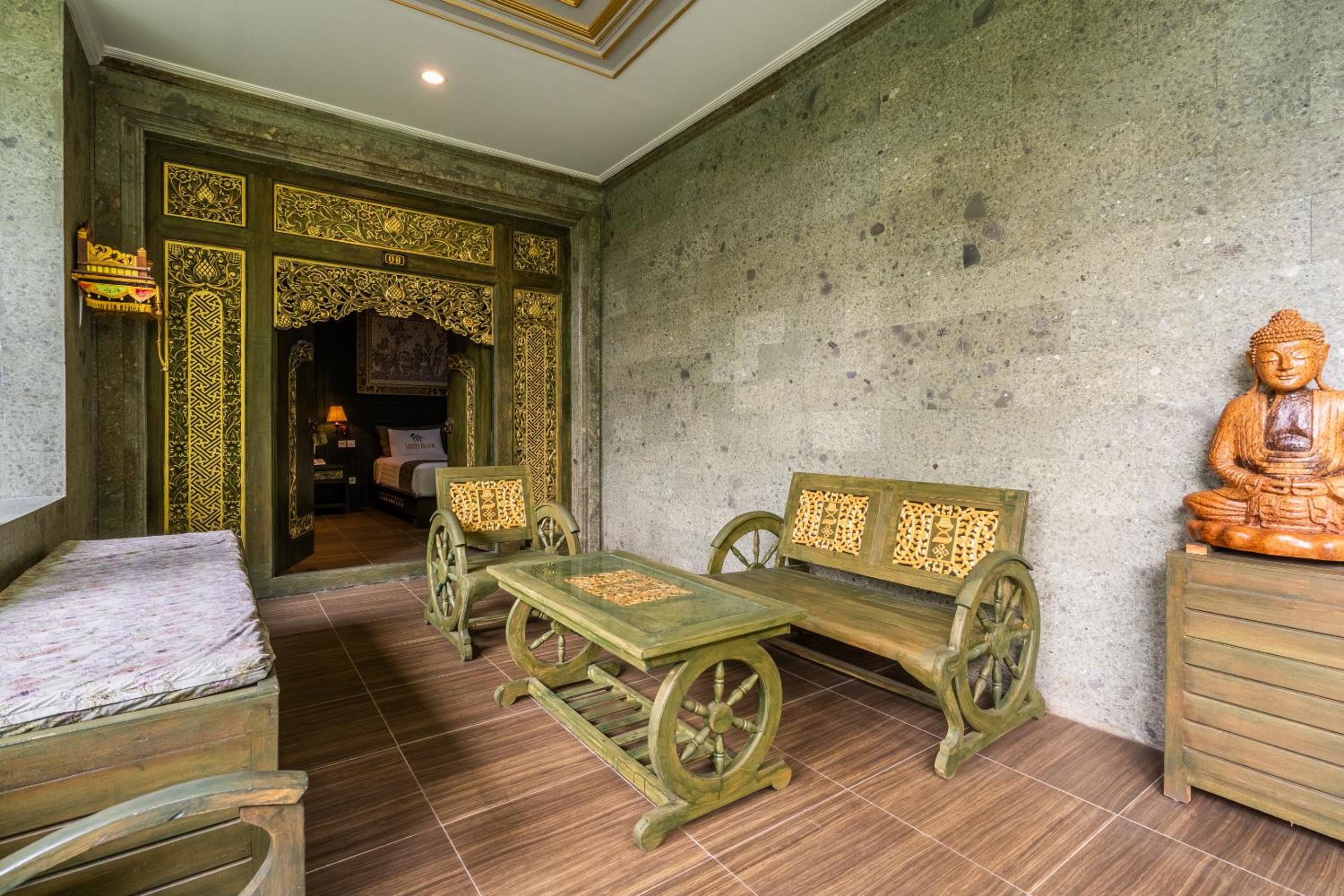 Huts Rock Ubud 30/50