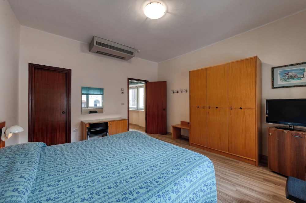 Hotel Barsotti 9/45