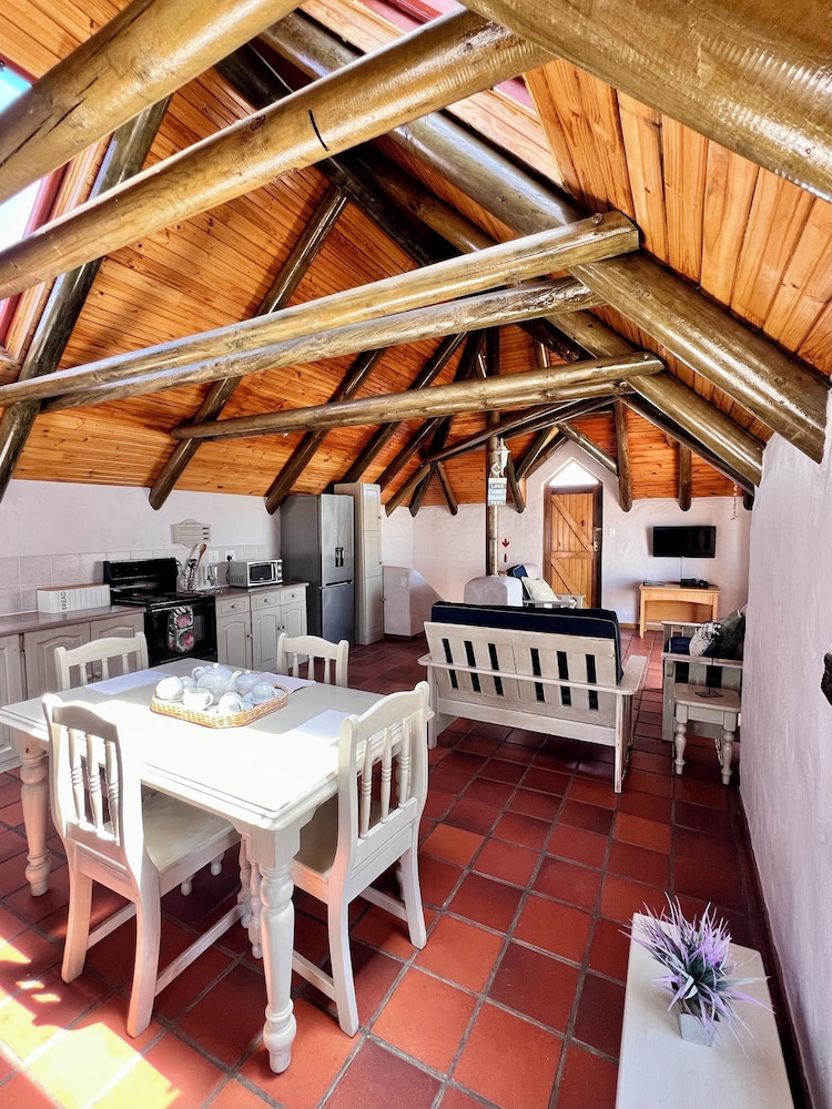 Baywatch Villa Guest House And Self Catering Accommodation 35/50
