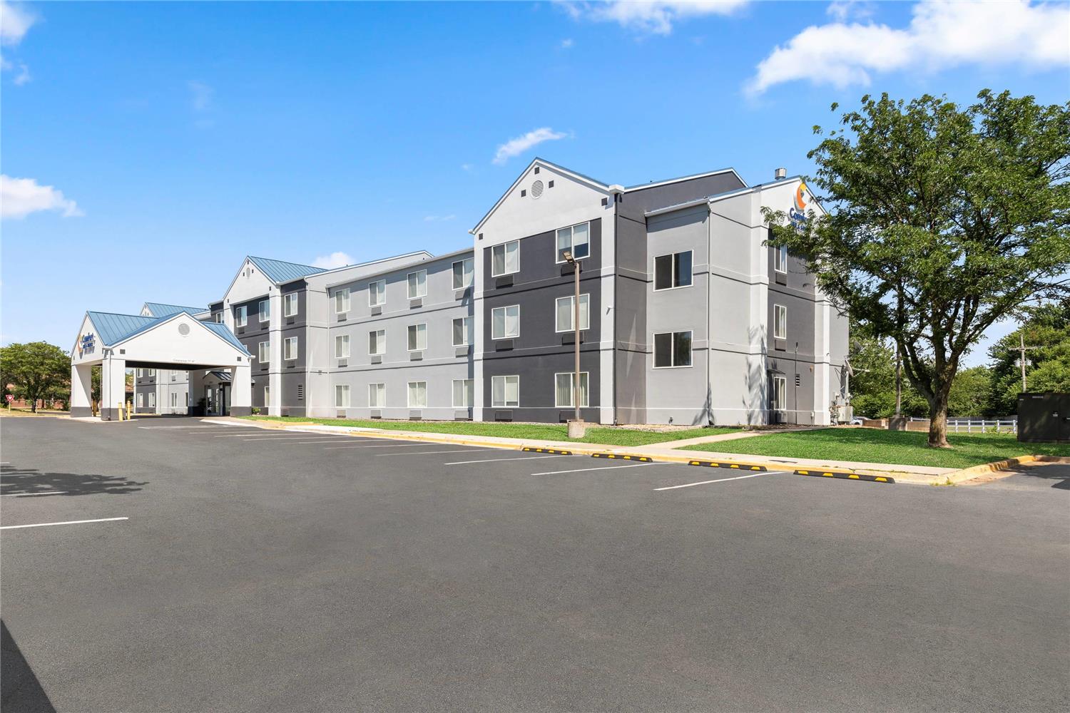 Comfort Inn & Suites Olathe - Kansas City 36/39
