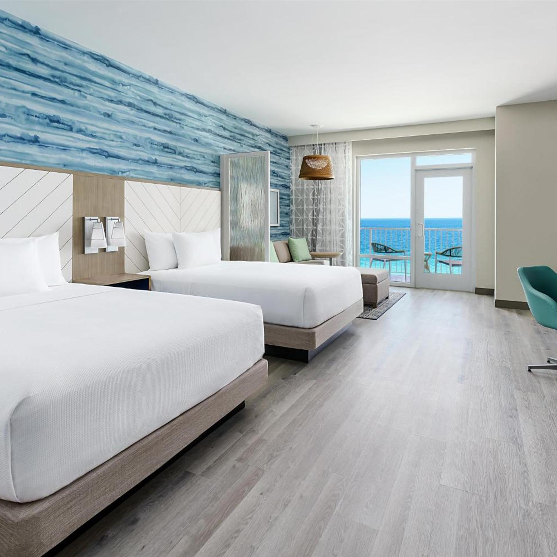 Deluxe, 2 Queen Beds, Gulf View, Balcony