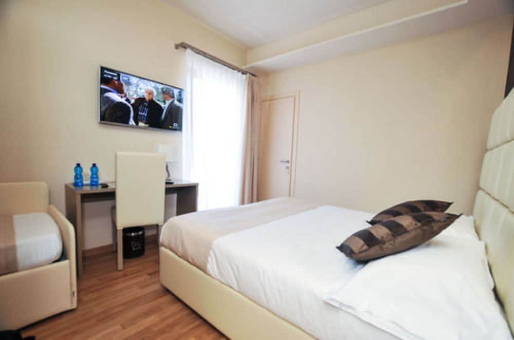Hotel Dori 18/36