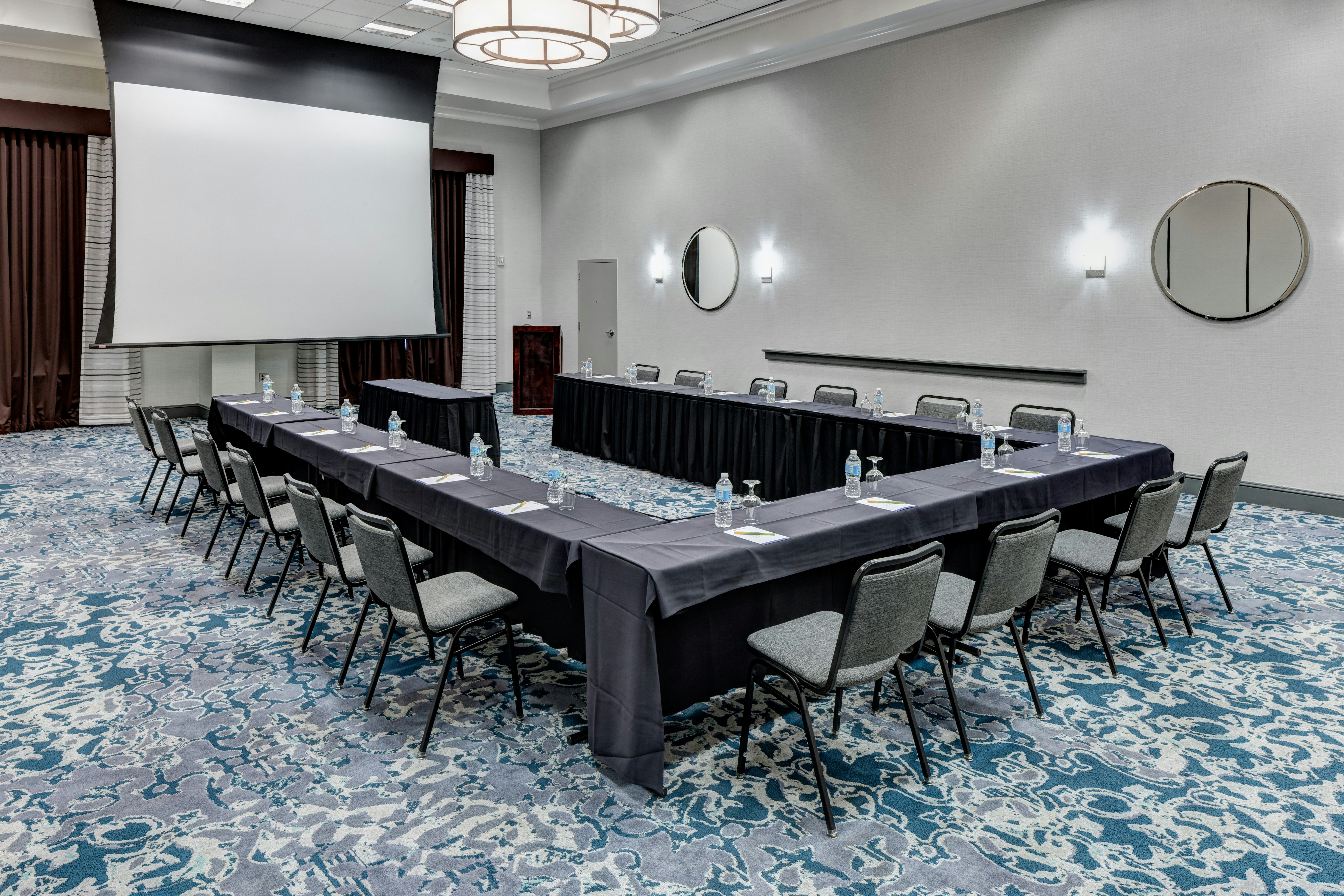 Hilton Garden Inn Nashville-Vanderbilt 52/65