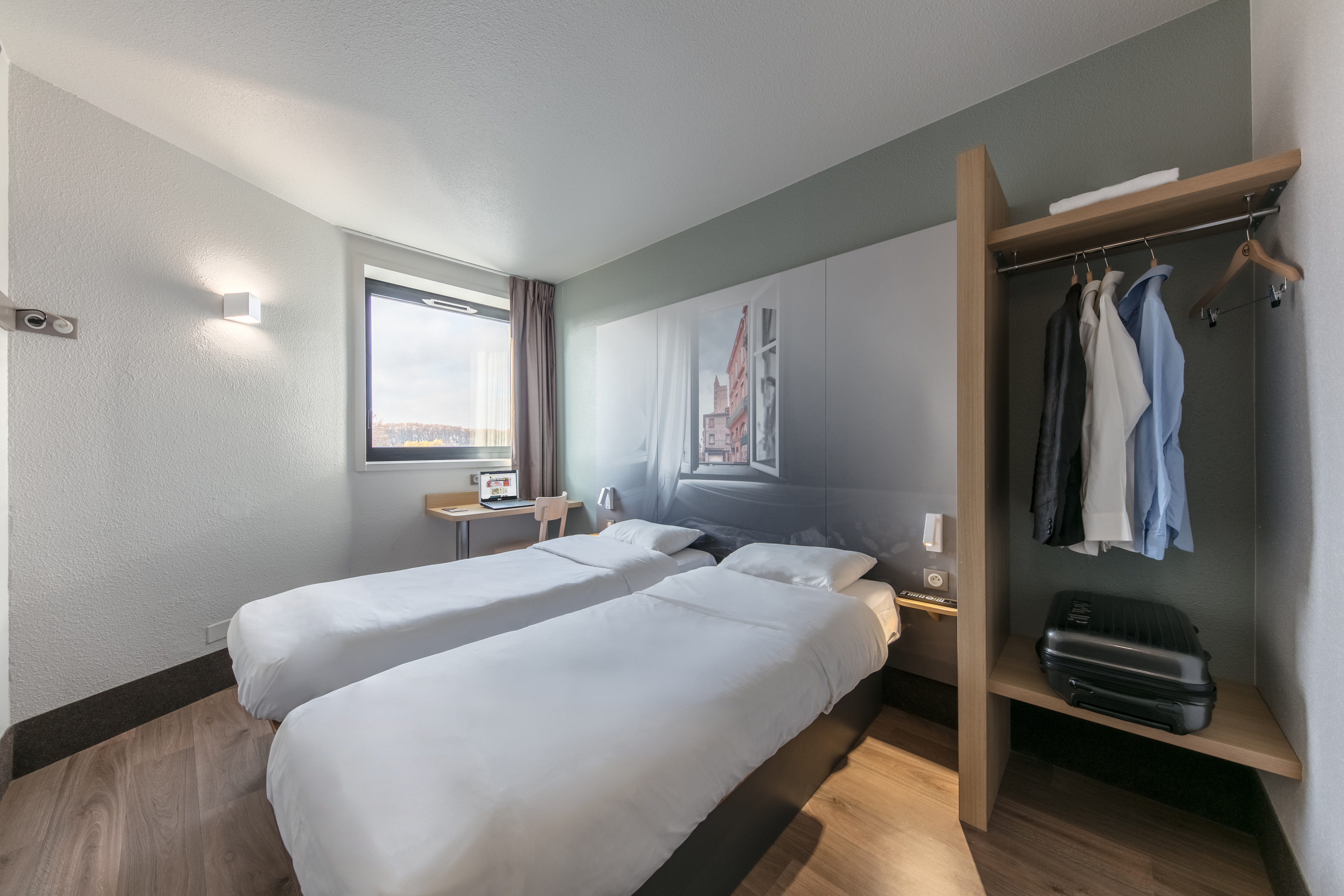 Twin room