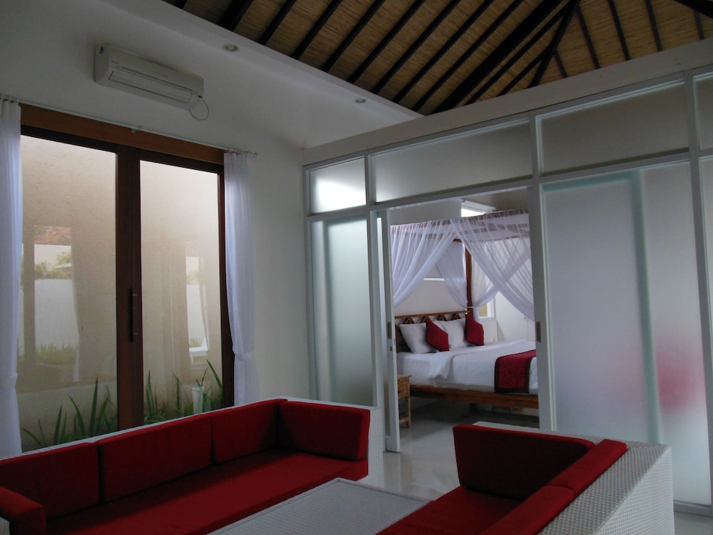 Hk Villa Bali 16/34