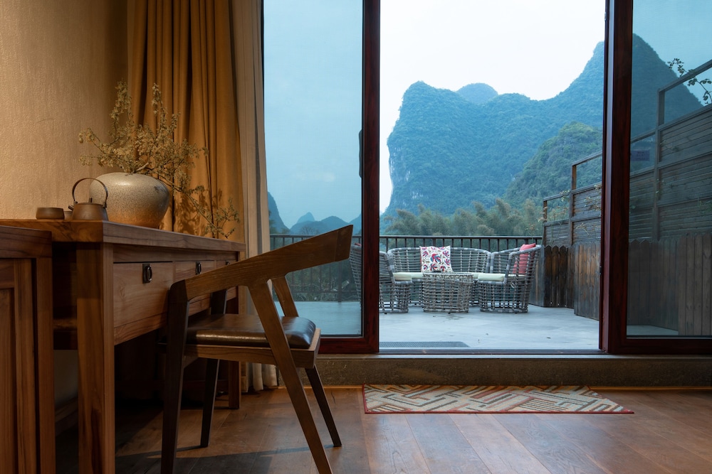 The Apsara Lodge 30/75