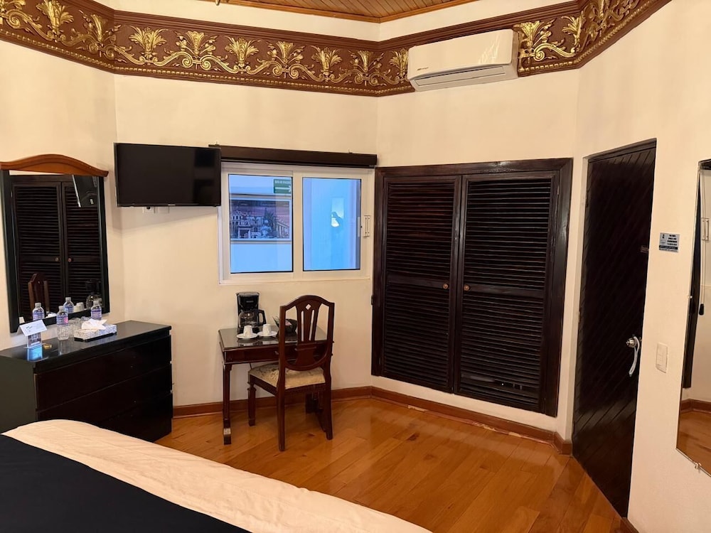 Hotel Luna 34/50