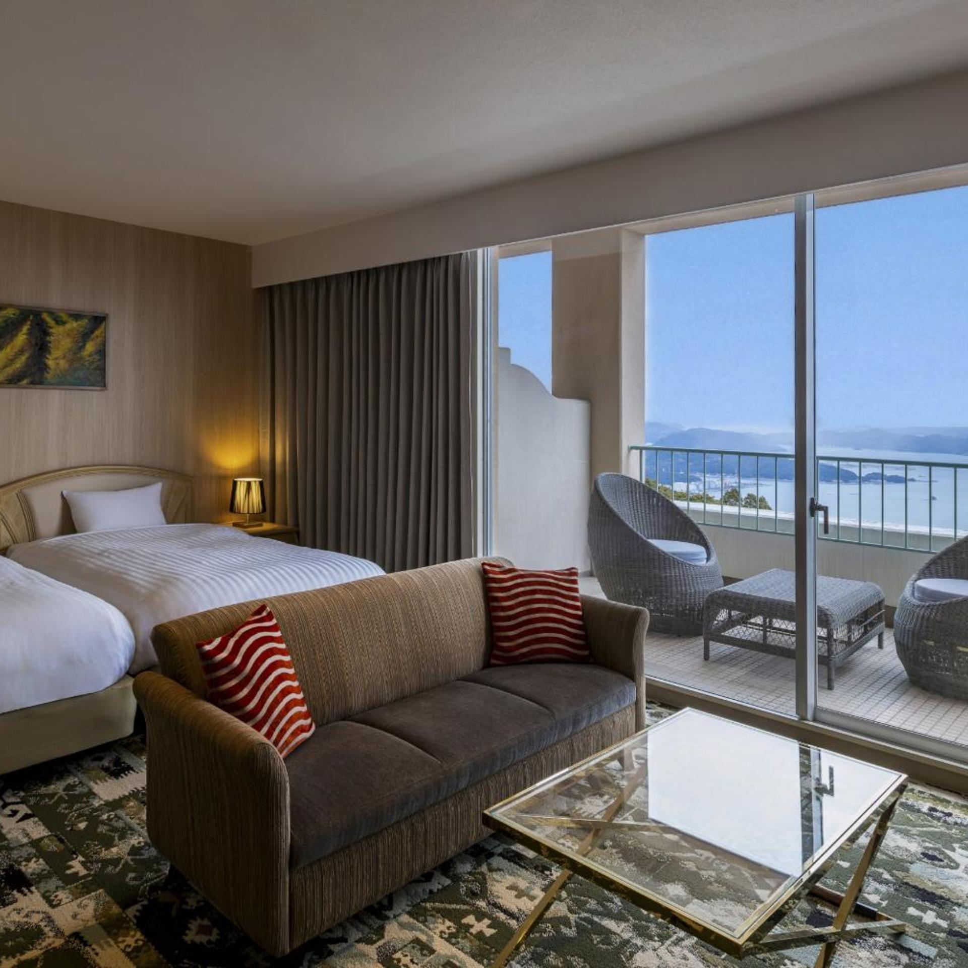 Deluxe, Twin Beds, Sea View