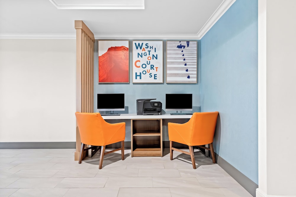 Holiday Inn Express Washington Court House 46/55