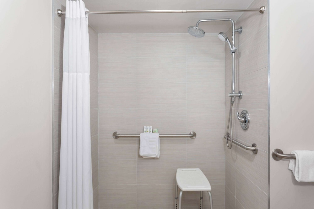 Travelodge by Wyndham Orlando Lake Buena Vista South 33/33