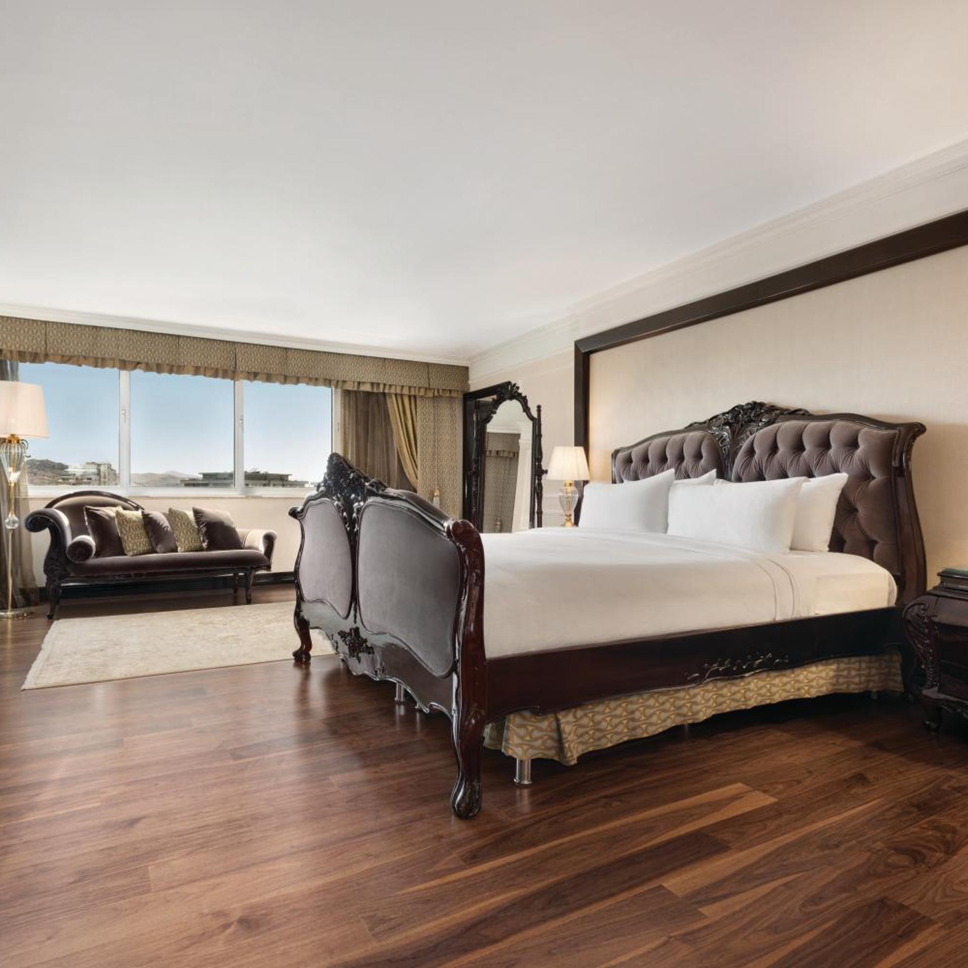 Presidential, Suite
