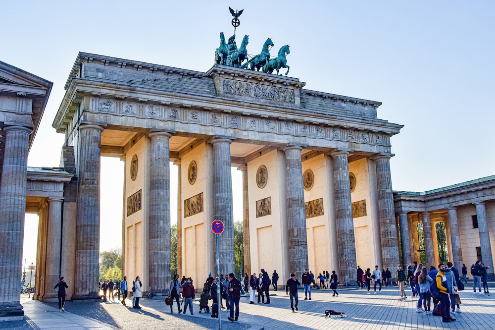 Holiday Inn - the niu, Hide Berlin Friedrichshain by IHG in BERLIN