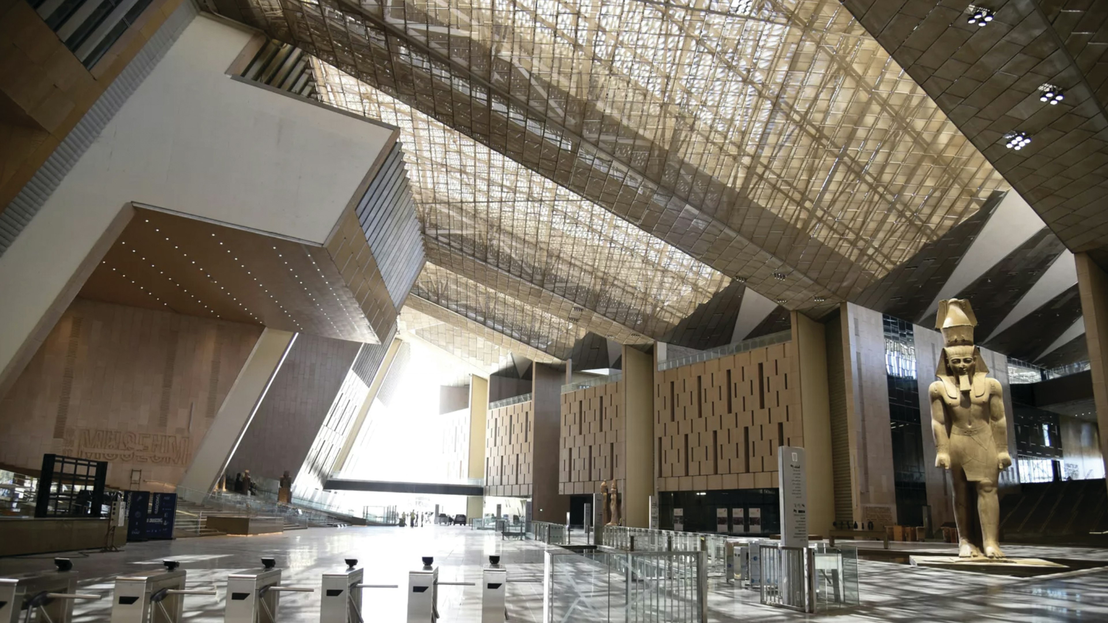 Semiramis Intercontinental Cairo 37/76