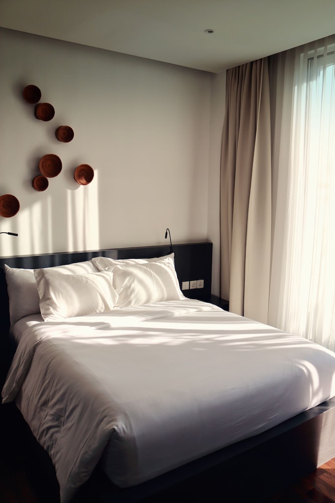 Hu U Villas Seminyak Bali 5/50