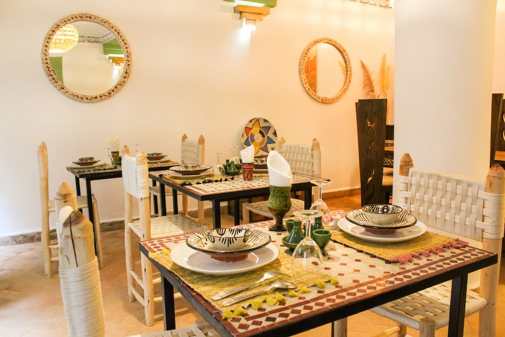 Riad Amra 30/34
