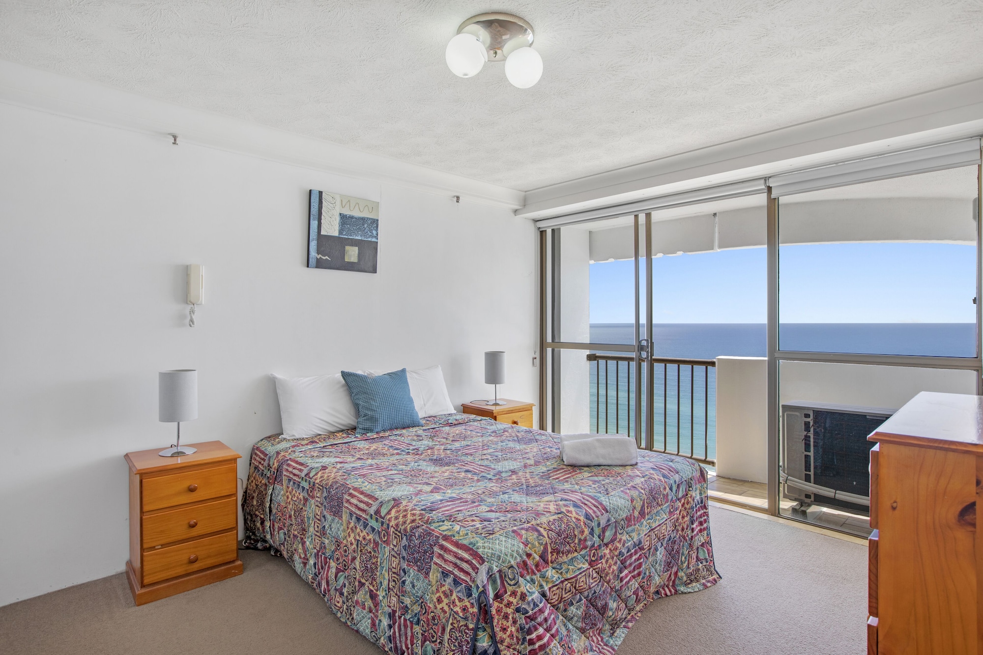 2 Bedrooms, Budget, Apartment, Queen and Twin Beds, Ocean View