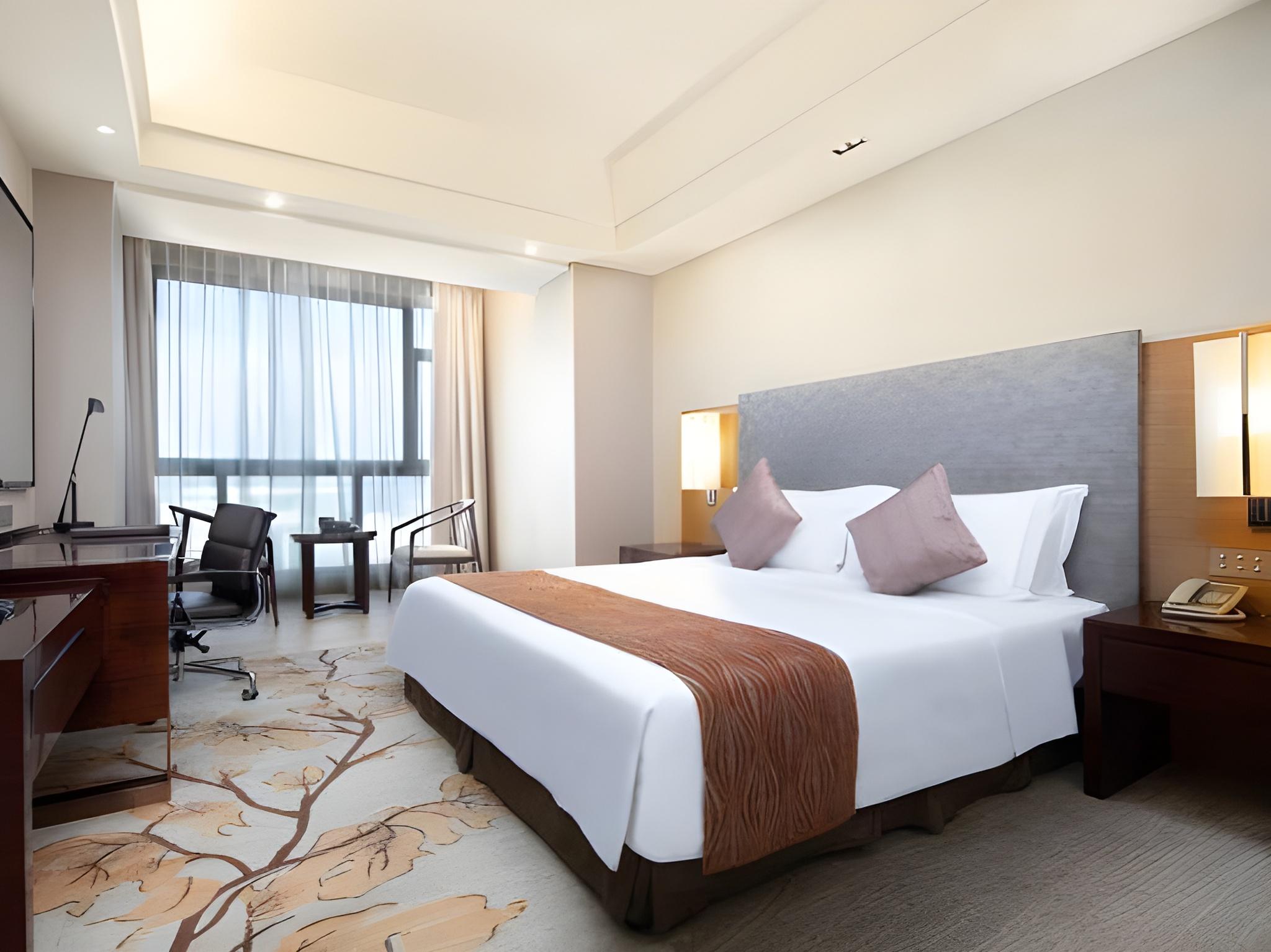 Elegant, Double Bed, City View
