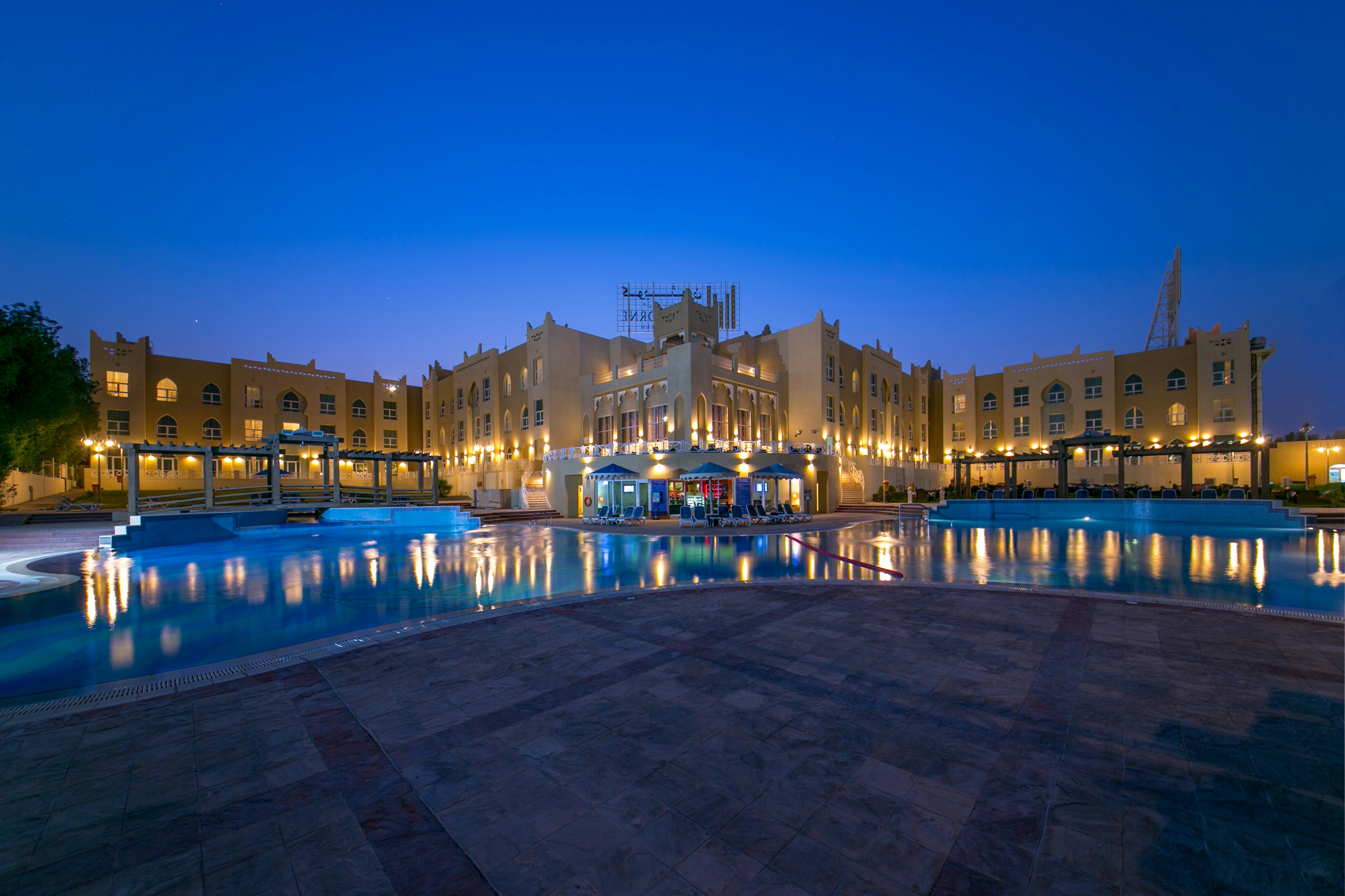 Copthorne Al Jahra Hotel & Resort 68/76