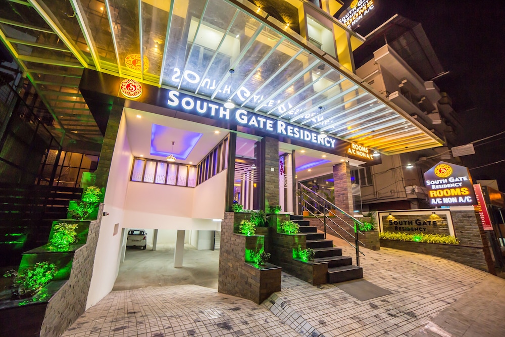 South Gate Residency 5/50